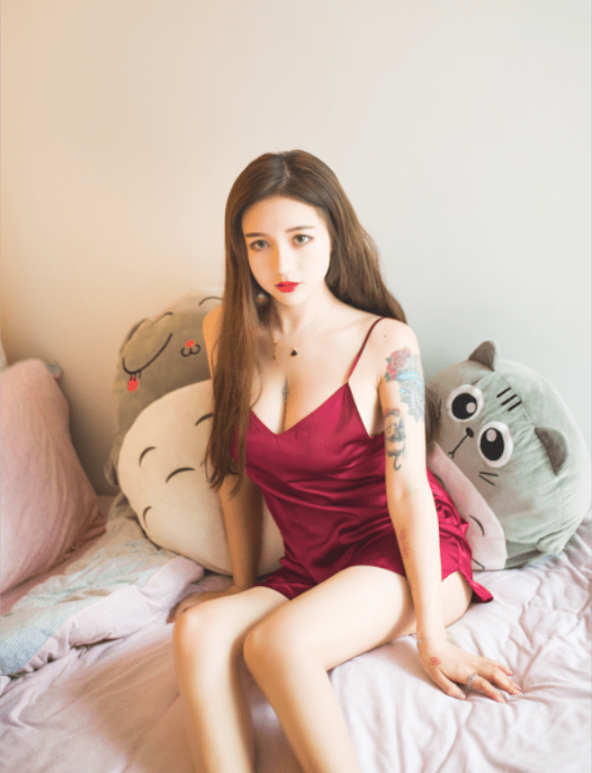 洛丽塔大哥 – 斗鱼主播写真套图合集预览图 2