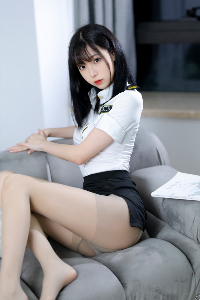 许岚LAN – NO.008 灰丝制服[40P-516MB]预览图 3