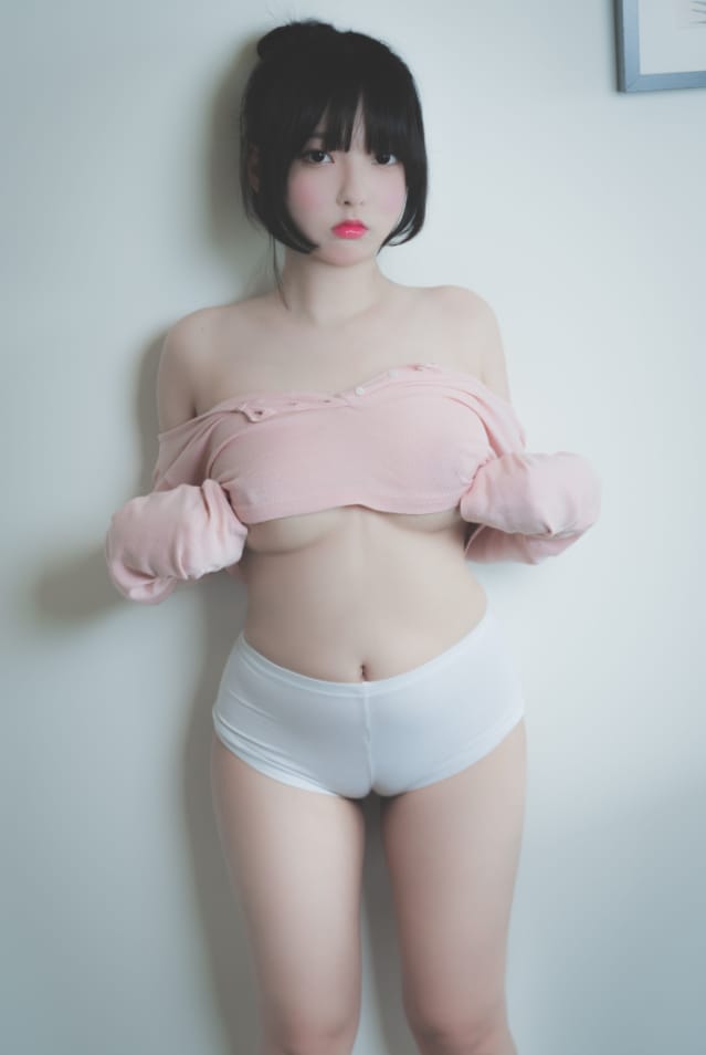 Pure Media Vol.122 Hansom (한솜) [97P-489M]